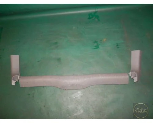 Пластмаса багажника Fel б у центр 6U0863485A для Skoda / VW / Audi / Seat (VAG)
