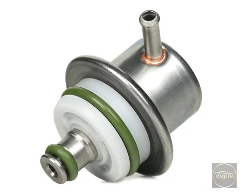 Розподiлювач палива Fel 1.6 AEE оріг. клапан б у 32133329 для Skoda / VW / Audi / Seat (VAG)