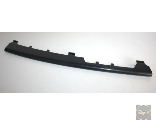 Накладка решітки передній бампера 1U0853655GRU для Skoda / VW / Audi / Seat (VAG)