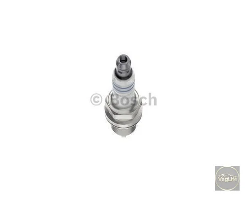 Свічка запалювання 101000033AA (0241235752) для Skoda / VW / Audi / Seat (VAG)