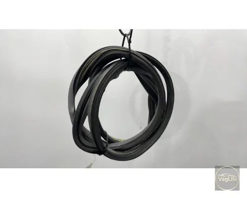 Ущiльнювач двері зад 6U0867367F5SE для Skoda / VW / Audi / Seat (VAG)