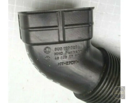 Патрубок повітропровіда 6U0129628 для Skoda / VW / Audi / Seat (VAG)