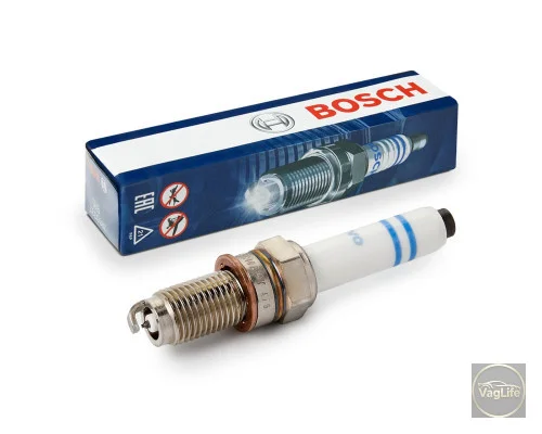 Свічка запалювання 04E905601B (0241145528) для Skoda / VW / Audi / Seat (VAG)